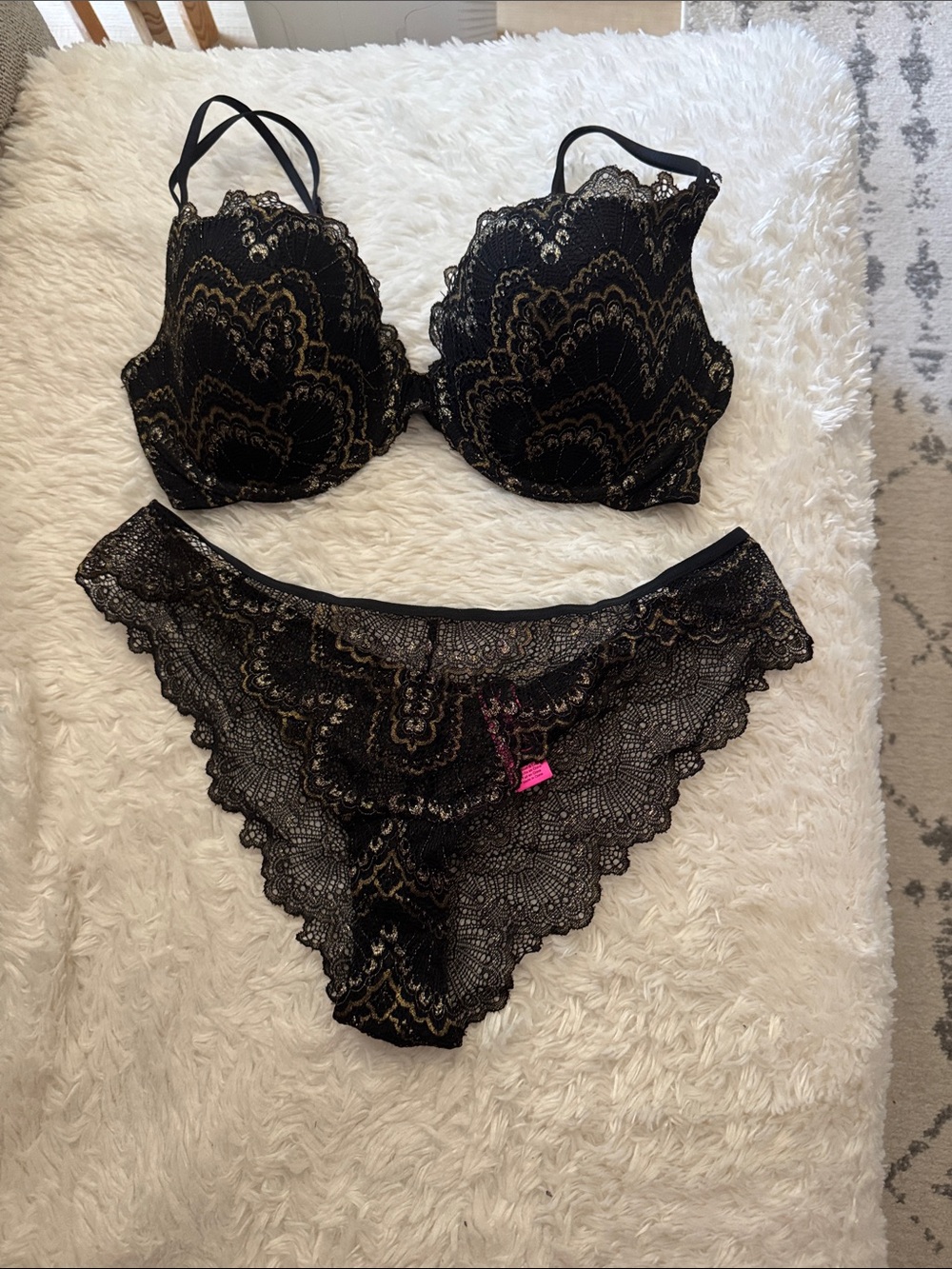 La SENZA Black Lace Push-Up Bra and Lace Bikini Panty Set